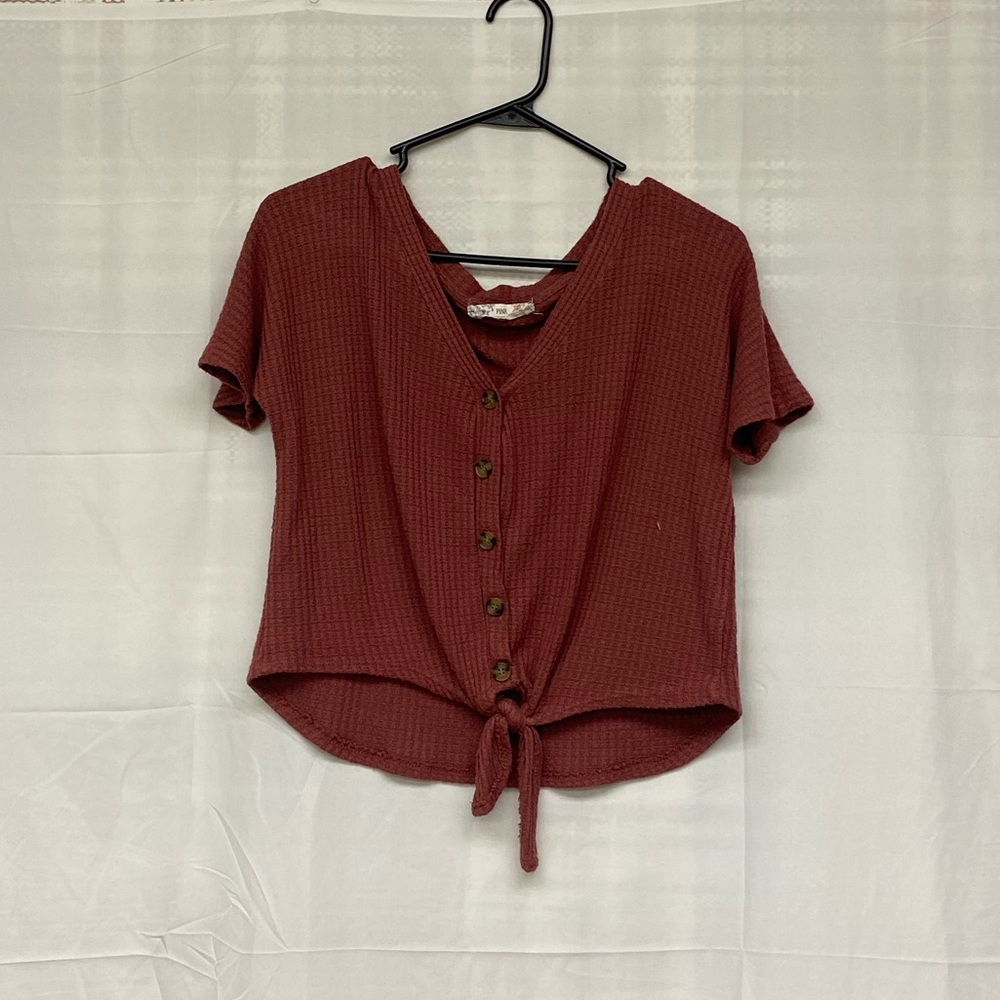 Pink Republic cropped tee